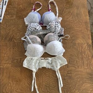 Victoria’s Secret bras